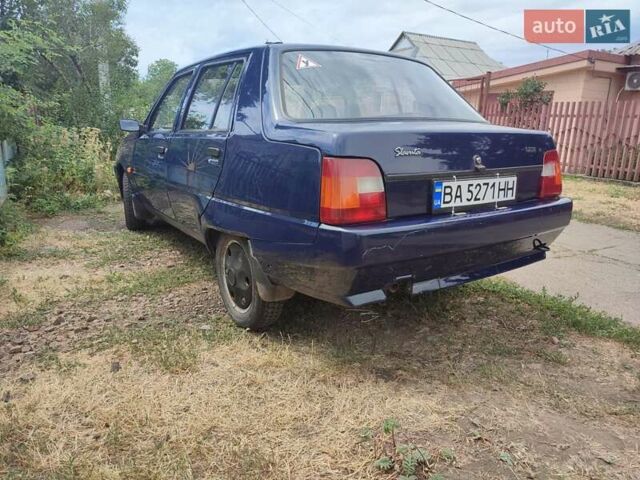 ЗАЗ 1103 Славута 2007 в Желтых Водах на Automoto.ua Синий ЗАЗ 1103 Славута, объемом двигателя 1.2 л и пробегом 41 тыс. км за 1400 $, фото 3 на Automoto.ua