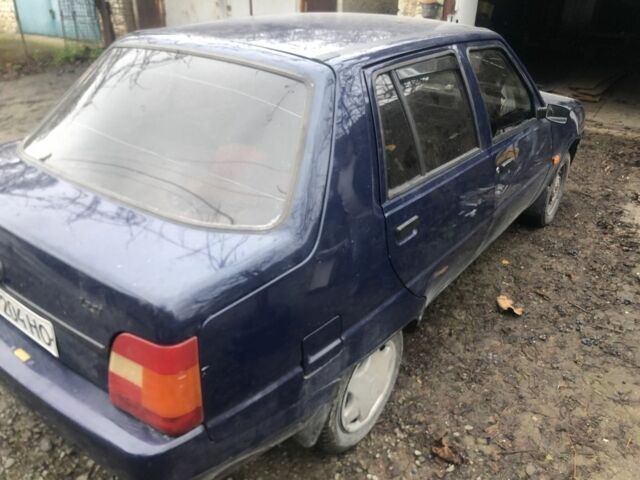 Синий ЗАЗ 1103 Славута, объемом двигателя 1.1 л и пробегом 145 тыс. км за 1100 $, фото 6 на Automoto.ua