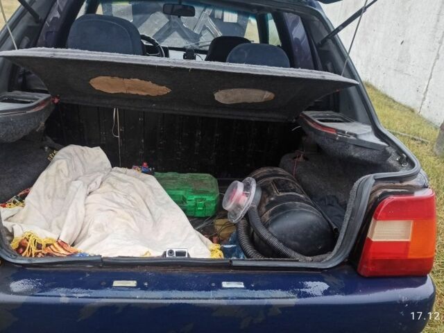 Синий ЗАЗ 1103 Славута, объемом двигателя 1.2 л и пробегом 150 тыс. км за 800 $, фото 5 на Automoto.ua