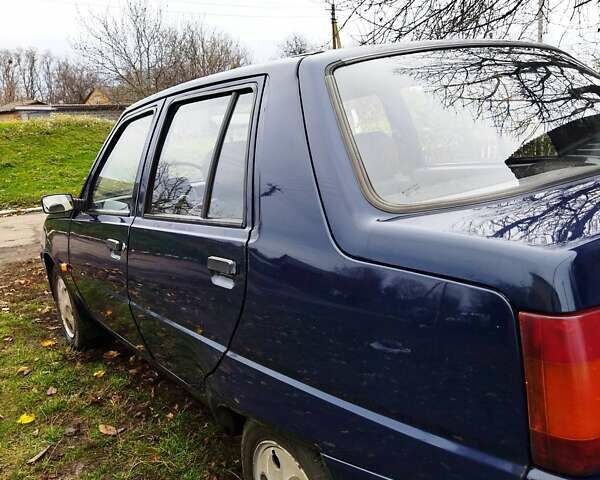 Синій ЗАЗ 1103 Славута, об'ємом двигуна 1.3 л та пробігом 62 тис. км за 1500 $, фото 2 на Automoto.ua