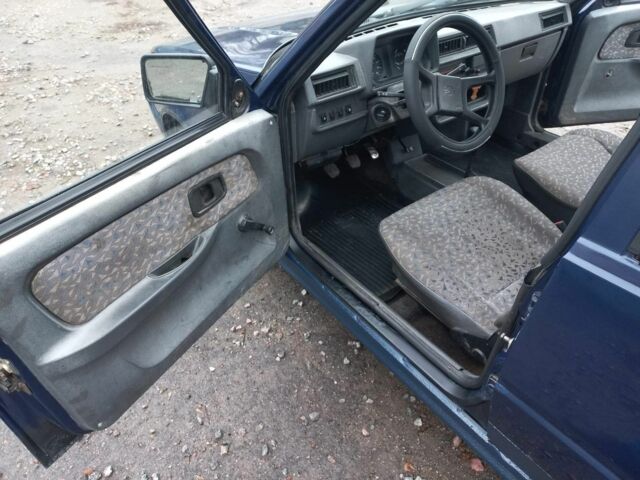 Синий ЗАЗ 1103 Славута, объемом двигателя 1.2 л и пробегом 111 тыс. км за 850 $, фото 8 на Automoto.ua