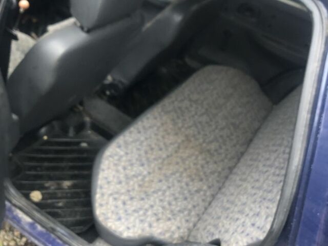 Синий ЗАЗ 1103 Славута, объемом двигателя 1.1 л и пробегом 145 тыс. км за 1100 $, фото 4 на Automoto.ua