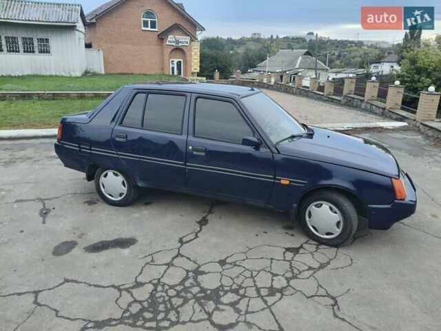 Синій ЗАЗ 1103 Славута, об'ємом двигуна 1.2 л та пробігом 121 тис. км за 1999 $, фото 4 на Automoto.ua