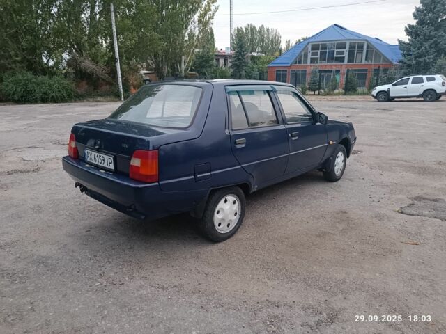 Синий ЗАЗ 1103 Славута, объемом двигателя 1.2 л и пробегом 166 тыс. км за 1100 $, фото 5 на Automoto.ua