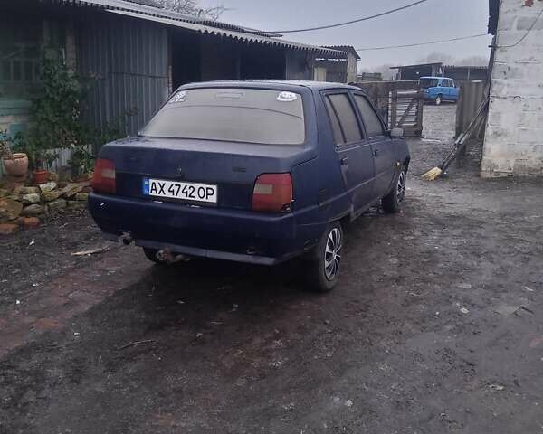 Синий ЗАЗ 1103 Славута, объемом двигателя 1.2 л и пробегом 100 тыс. км за 450 $, фото 1 на Automoto.ua