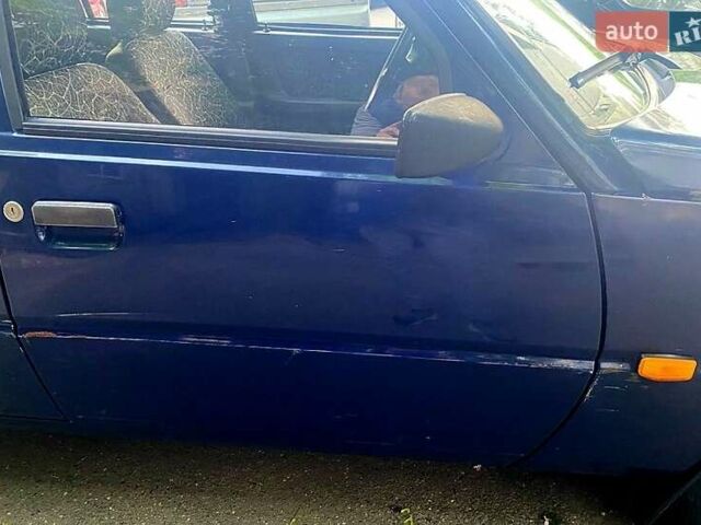 Синий ЗАЗ 1103 Славута, объемом двигателя 1.2 л и пробегом 60 тыс. км за 1050 $, фото 4 на Automoto.ua