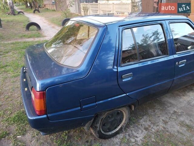 Синий ЗАЗ 1103 Славута, объемом двигателя 1.3 л и пробегом 78 тыс. км за 1500 $, фото 5 на Automoto.ua