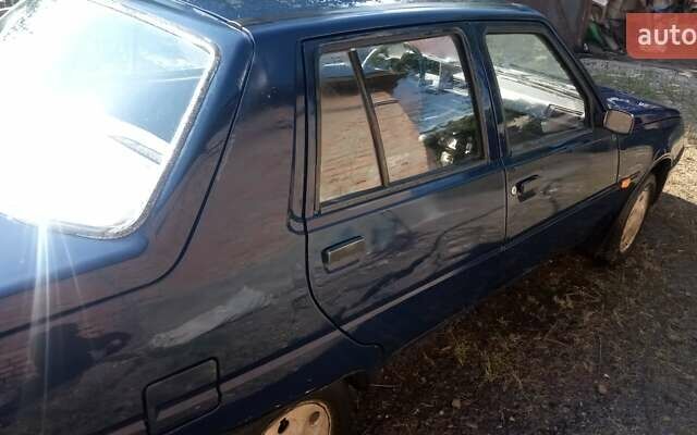 Синий ЗАЗ 1103 Славута, объемом двигателя 1.2 л и пробегом 97 тыс. км за 1250 $, фото 6 на Automoto.ua