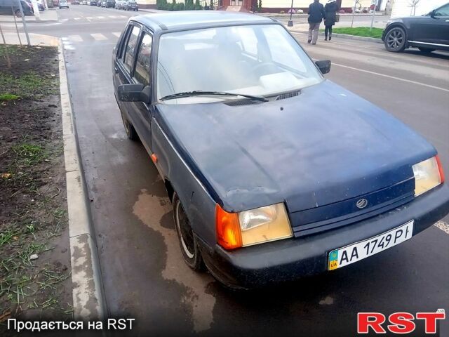 Синий ЗАЗ 1103 Славута, объемом двигателя 1.2 л и пробегом 150 тыс. км за 850 $, фото 4 на Automoto.ua