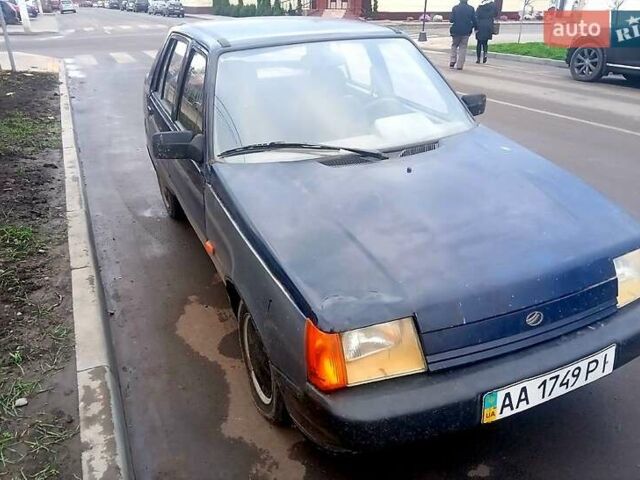 Синий ЗАЗ 1103 Славута, объемом двигателя 1.2 л и пробегом 150 тыс. км за 850 $, фото 2 на Automoto.ua