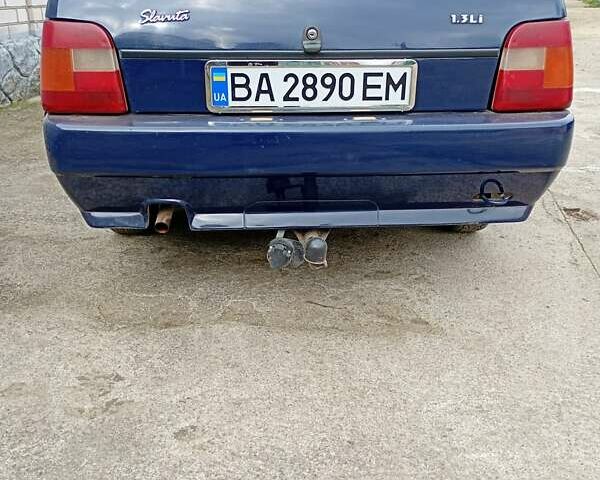 ЗАЗ 1103 Славута 2008 в Новоархангельске на Automoto.ua Синий ЗАЗ 1103 Славута, объемом двигателя 1.3 л и пробегом 57 тыс. км за 1899 $, фото 9 на Automoto.ua