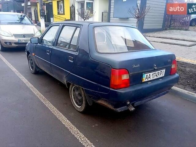 Синий ЗАЗ 1103 Славута, объемом двигателя 1.2 л и пробегом 150 тыс. км за 850 $, фото 5 на Automoto.ua