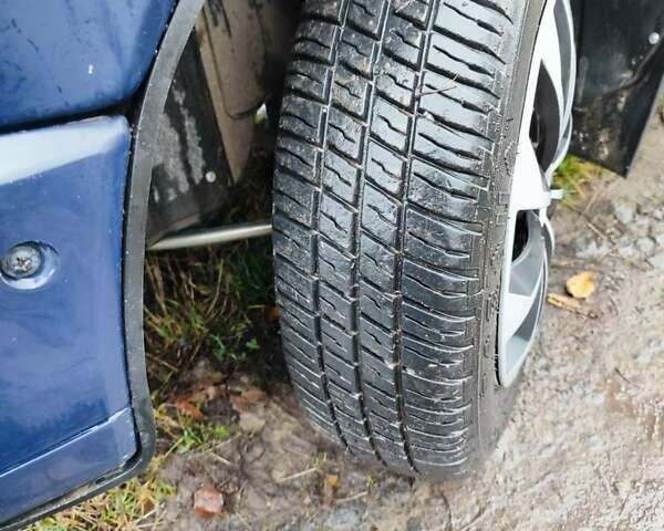 Синій ЗАЗ 1103 Славута, об'ємом двигуна 1.2 л та пробігом 53 тис. км за 1600 $, фото 7 на Automoto.ua