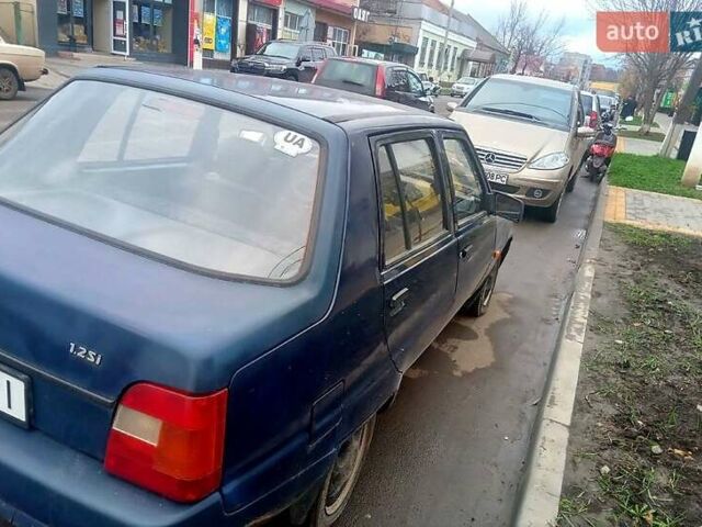 Синий ЗАЗ 1103 Славута, объемом двигателя 1.2 л и пробегом 150 тыс. км за 850 $, фото 4 на Automoto.ua