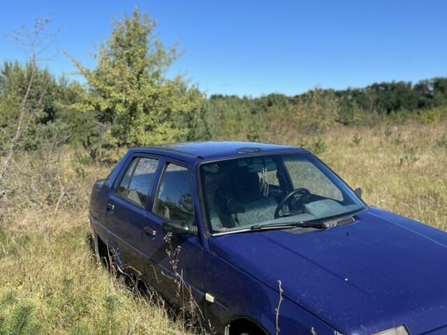 ЗАЗ 1103 Славута 2010 в Староконстантинов на Automoto.ua Синий ЗАЗ 1103 Славута, объемом двигателя 1.2 л и пробегом 245 тыс. км за 883 $, фото 1 на Automoto.ua