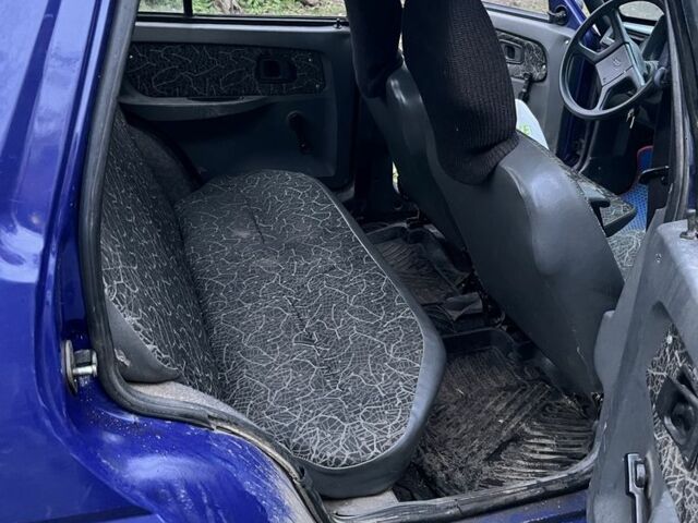 ЗАЗ 1103 Славута 2010 в Староконстантинов на Automoto.ua Синий ЗАЗ 1103 Славута, объемом двигателя 1.2 л и пробегом 245 тыс. км за 883 $, фото 8 на Automoto.ua