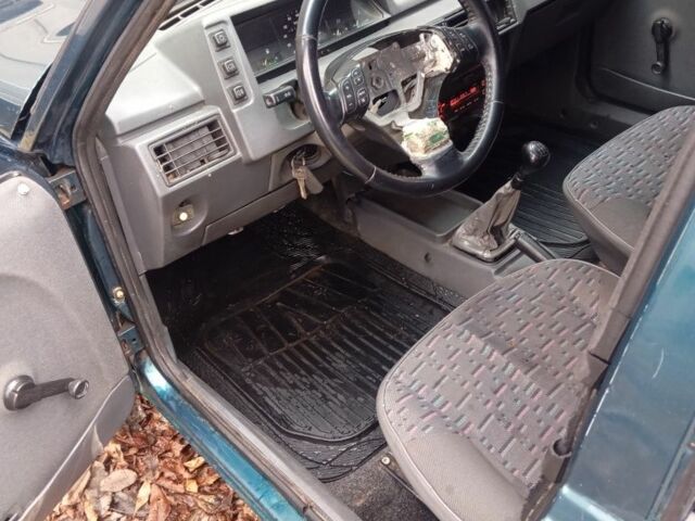 Зелений ЗАЗ 1103 Славута, об'ємом двигуна 1.1 л та пробігом 333 тис. км за 950 $, фото 7 на Automoto.ua