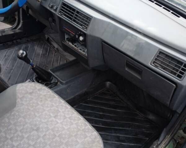 Зелений ЗАЗ 1103 Славута, об'ємом двигуна 1.2 л та пробігом 150 тис. км за 1150 $, фото 3 на Automoto.ua