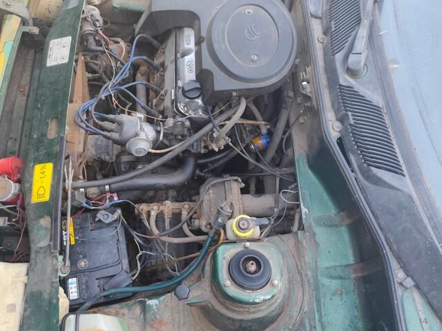 Зеленый ЗАЗ 1103 Славута, объемом двигателя 1.2 л и пробегом 200 тыс. км за 700 $, фото 5 на Automoto.ua