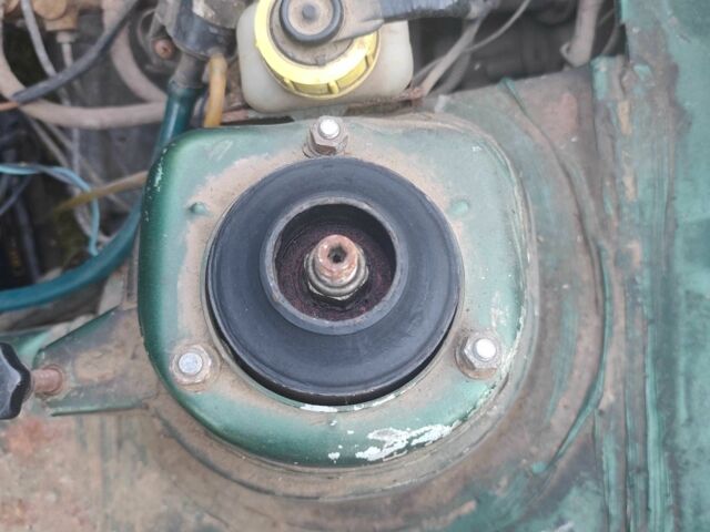 Зеленый ЗАЗ 1103 Славута, объемом двигателя 1.2 л и пробегом 200 тыс. км за 700 $, фото 6 на Automoto.ua