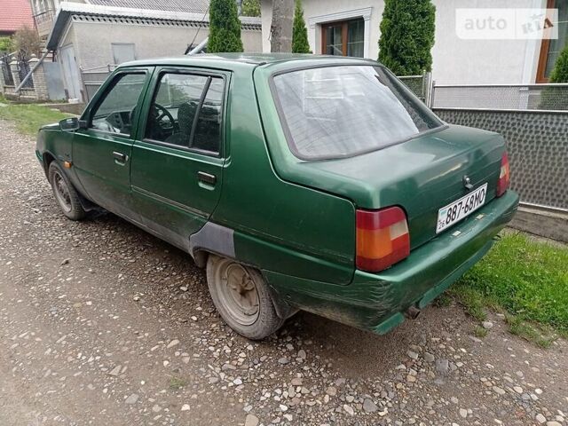 Зелений ЗАЗ 1103 Славута, об'ємом двигуна 1.25 л та пробігом 110 тис. км за 550 $, фото 3 на Automoto.ua