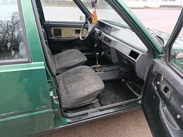 Зелений ЗАЗ 1103 Славута, об'ємом двигуна 1.2 л та пробігом 150 тис. км за 510 $, фото 5 на Automoto.ua