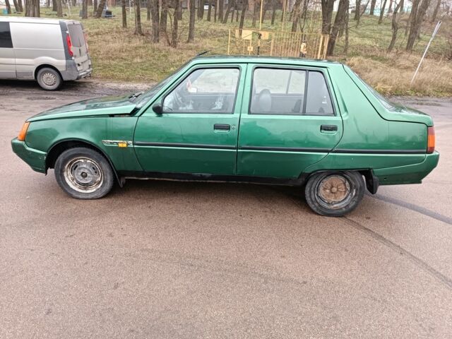 Зелений ЗАЗ 1103 Славута, об'ємом двигуна 1.2 л та пробігом 150 тис. км за 510 $, фото 2 на Automoto.ua