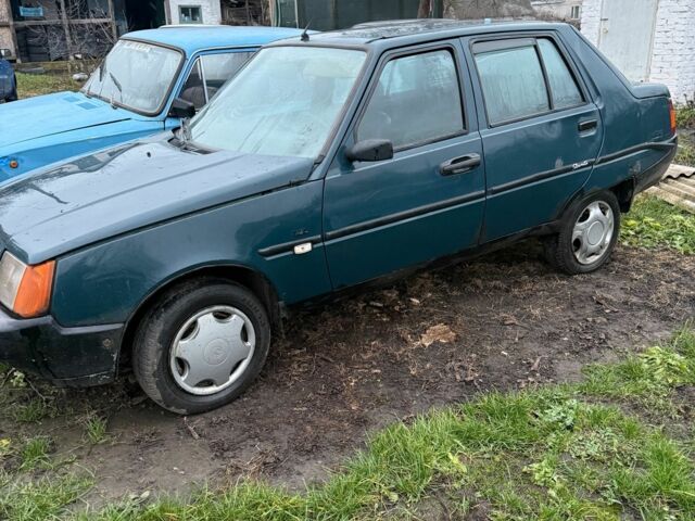 Зеленый ЗАЗ 1103 Славута, объемом двигателя 1.2 л и пробегом 126 тыс. км за 474 $, фото 2 на Automoto.ua