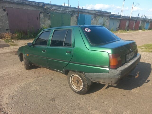 Зеленый ЗАЗ 1103 Славута, объемом двигателя 1.2 л и пробегом 140 тыс. км за 1300 $, фото 2 на Automoto.ua