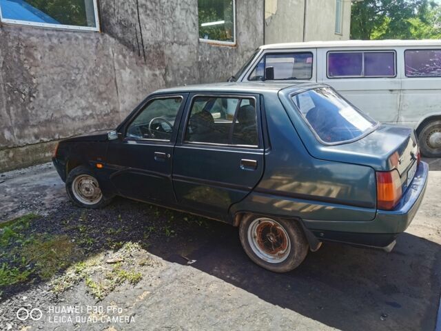 Зеленый ЗАЗ 1103 Славута, объемом двигателя 0 л и пробегом 90 тыс. км за 710 $, фото 1 на Automoto.ua