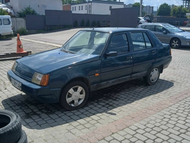 Зеленый ЗАЗ 1103 Славута, объемом двигателя 1.2 л и пробегом 86 тыс. км за 360 $, фото 2 на Automoto.ua
