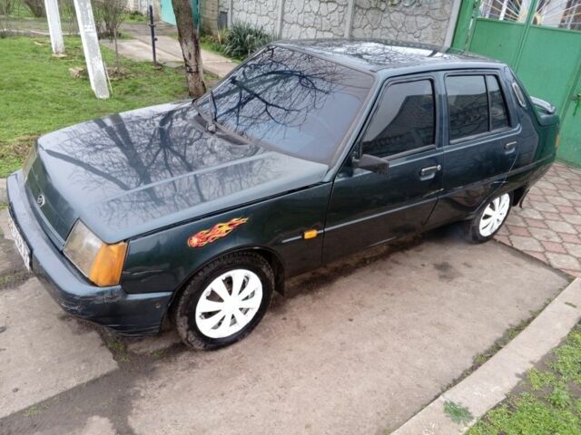 Зеленый ЗАЗ 1103 Славута, объемом двигателя 0 л и пробегом 135 тыс. км за 750 $, фото 5 на Automoto.ua