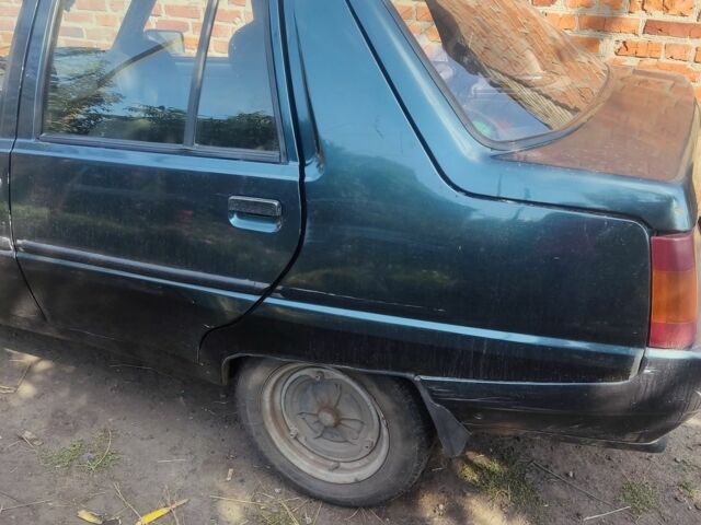 Зеленый ЗАЗ 1103 Славута, объемом двигателя 1.2 л и пробегом 670 тыс. км за 720 $, фото 1 на Automoto.ua