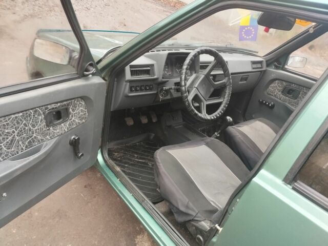 Зелений ЗАЗ 1103 Славута, об'ємом двигуна 1.2 л та пробігом 129 тис. км за 800 $, фото 7 на Automoto.ua