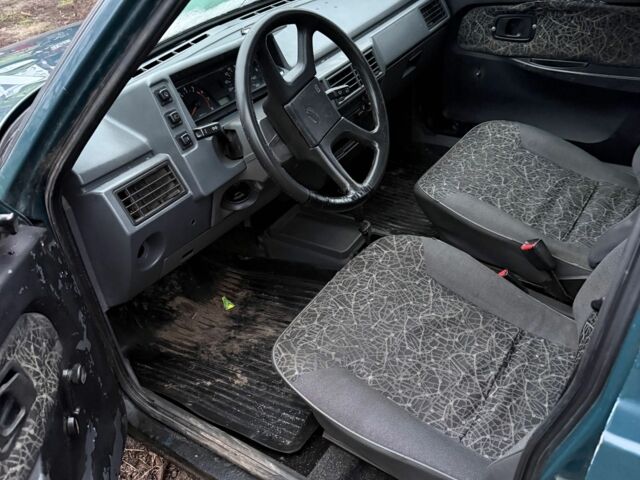 Зеленый ЗАЗ 1103 Славута, объемом двигателя 1.2 л и пробегом 126 тыс. км за 474 $, фото 4 на Automoto.ua