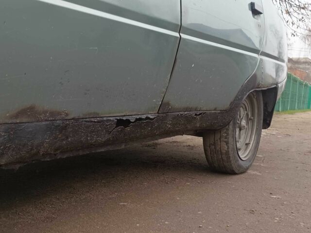 Зеленый ЗАЗ 1103 Славута, объемом двигателя 1.2 л и пробегом 2 тыс. км за 591 $, фото 4 на Automoto.ua