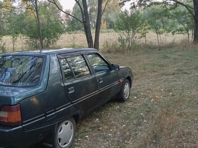 Зеленый ЗАЗ 1103 Славута, объемом двигателя 1.2 л и пробегом 270 тыс. км за 900 $, фото 8 на Automoto.ua