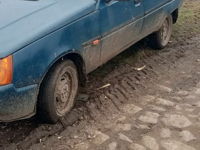 Зеленый ЗАЗ 1103 Славута, объемом двигателя 1.2 л и пробегом 103 тыс. км за 850 $, фото 3 на Automoto.ua