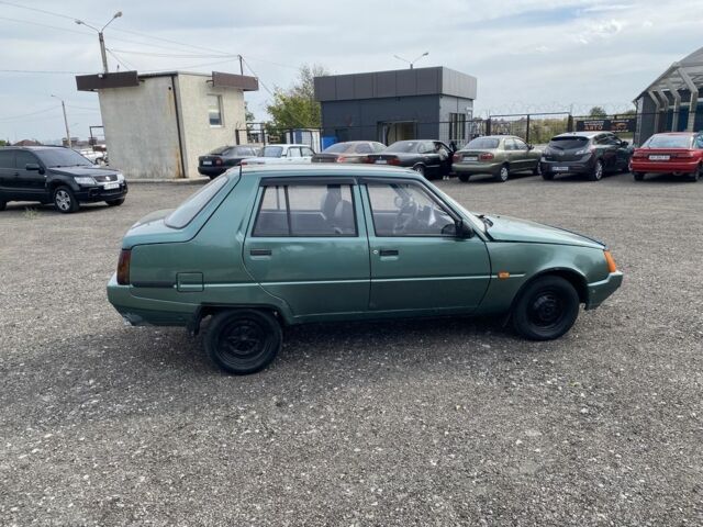 Зелений ЗАЗ 1103 Славута, об'ємом двигуна 1.2 л та пробігом 208 тис. км за 800 $, фото 4 на Automoto.ua