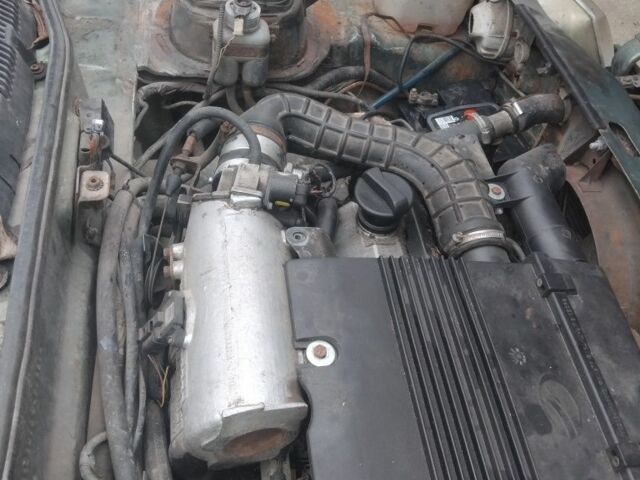 Зеленый ЗАЗ 1103 Славута, объемом двигателя 0 л и пробегом 200 тыс. км за 382 $, фото 4 на Automoto.ua