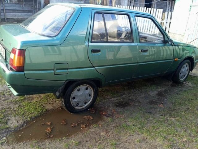 Зелений ЗАЗ 1103 Славута, об'ємом двигуна 0 л та пробігом 100 тис. км за 850 $, фото 1 на Automoto.ua