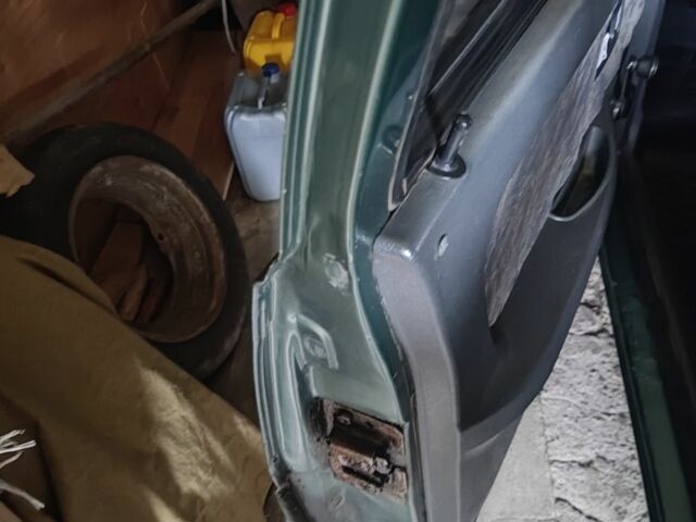 Зеленый ЗАЗ 1103 Славута, объемом двигателя 1.2 л и пробегом 84 тыс. км за 1550 $, фото 6 на Automoto.ua