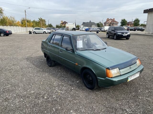 Зелений ЗАЗ 1103 Славута, об'ємом двигуна 1.2 л та пробігом 208 тис. км за 800 $, фото 5 на Automoto.ua