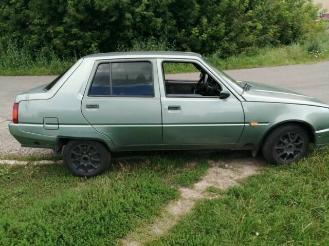 Зелений ЗАЗ 1103 Славута, об'ємом двигуна 0 л та пробігом 150 тис. км за 1300 $, фото 5 на Automoto.ua