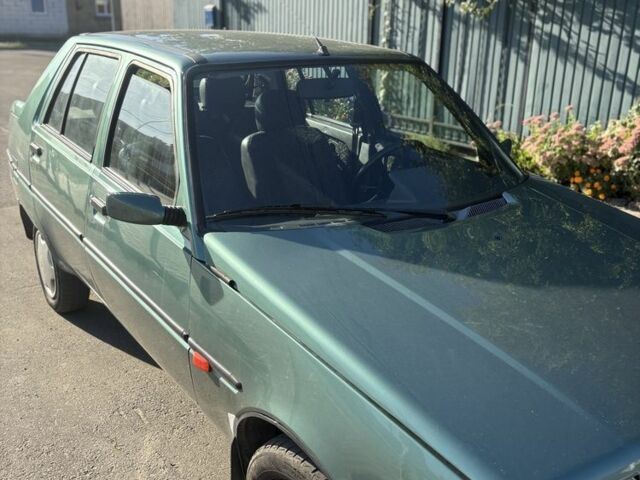 Зеленый ЗАЗ 1103 Славута, объемом двигателя 0 л и пробегом 137 тыс. км за 880 $, фото 2 на Automoto.ua