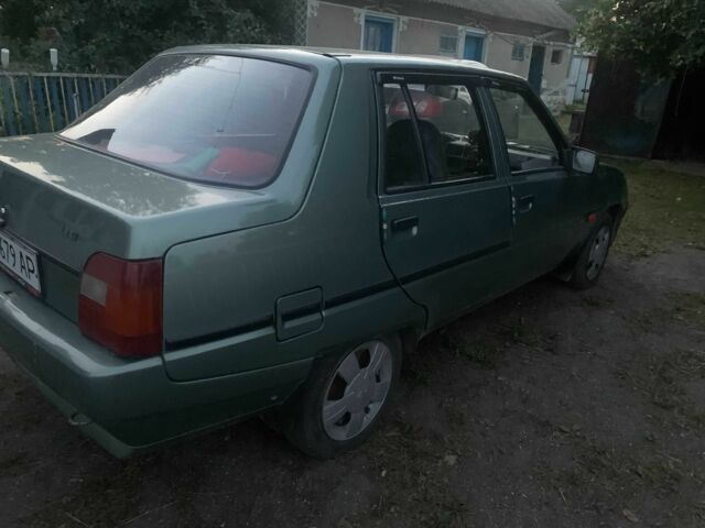 Зеленый ЗАЗ 1103 Славута, объемом двигателя 0 л и пробегом 40 тыс. км за 2000 $, фото 3 на Automoto.ua