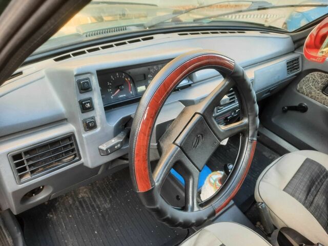 Зелений ЗАЗ 1103 Славута, об'ємом двигуна 1.2 л та пробігом 3 тис. км за 1100 $, фото 2 на Automoto.ua