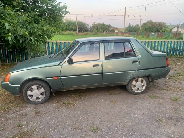 Зеленый ЗАЗ 1103 Славута, объемом двигателя 0 л и пробегом 40 тыс. км за 2000 $, фото 1 на Automoto.ua