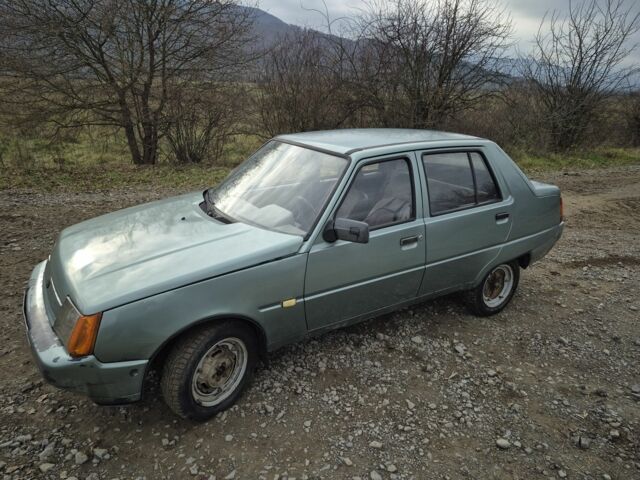 Зелений ЗАЗ 1103 Славута, об'ємом двигуна 0 л та пробігом 98 тис. км за 850 $, фото 4 на Automoto.ua