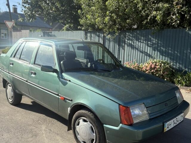 Зеленый ЗАЗ 1103 Славута, объемом двигателя 0 л и пробегом 137 тыс. км за 880 $, фото 3 на Automoto.ua